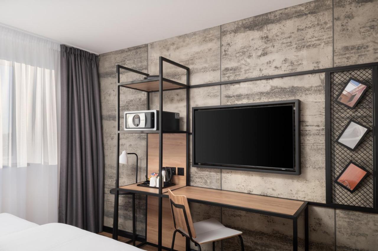 Ibis London Earls Court Hotel Bagian luar foto