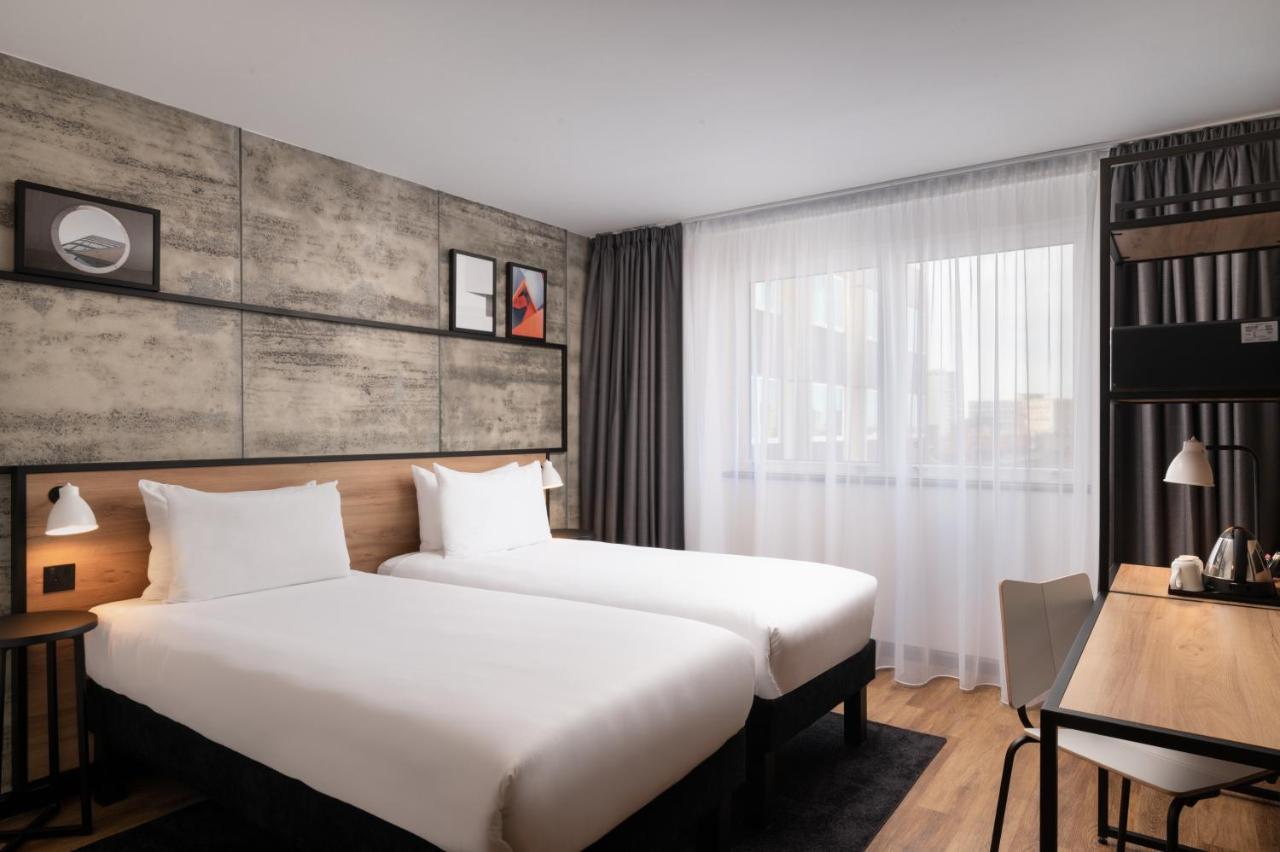 Ibis London Earls Court Hotel Bagian luar foto
