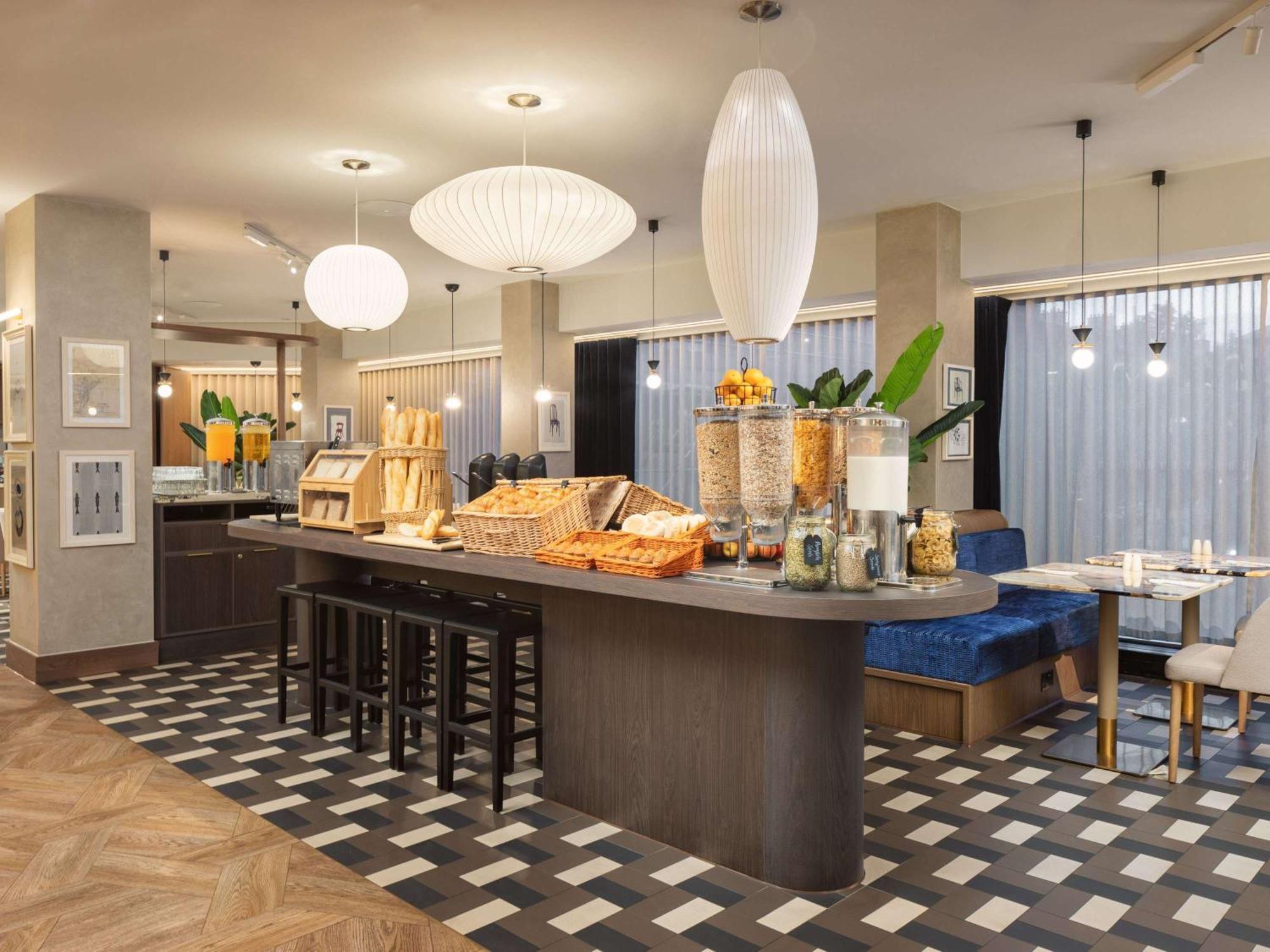 Ibis London Earls Court Hotel Bagian luar foto